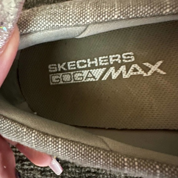 Sketchers GOGA MAX go step light slip on shoes - Picture 5 of 10